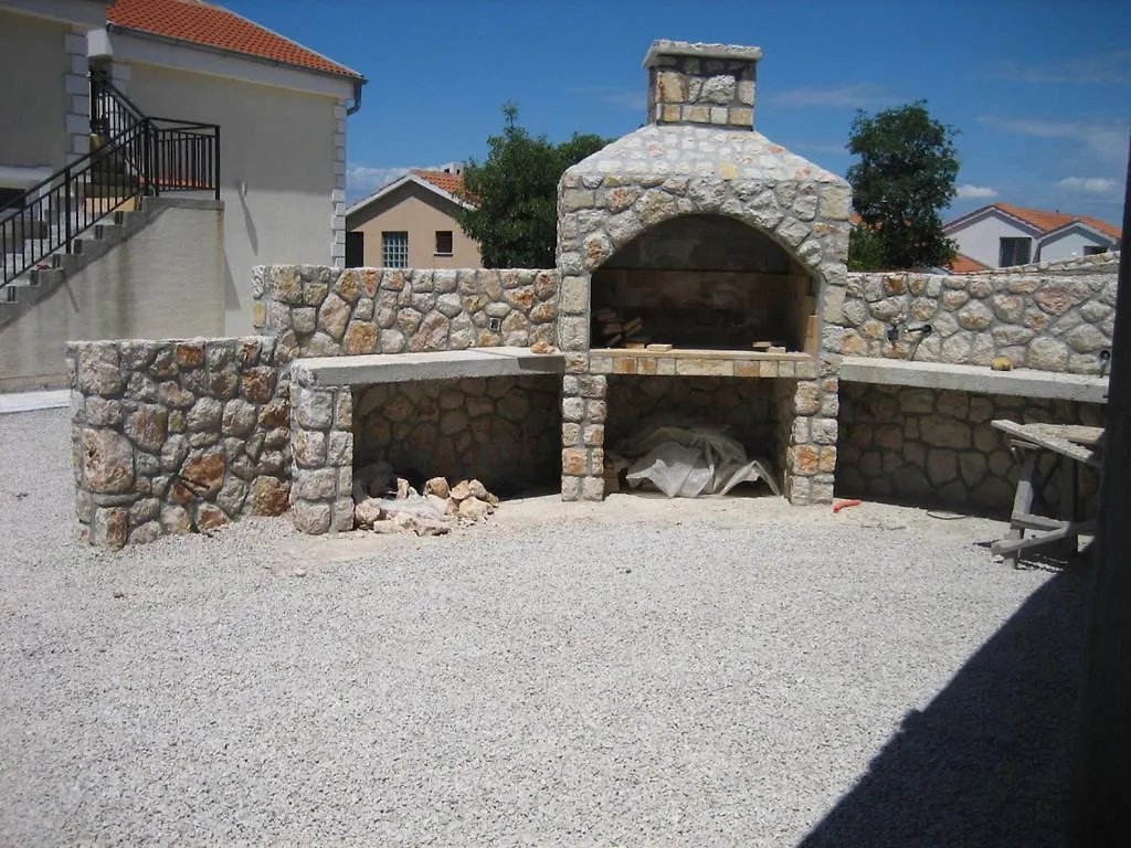 Apartments Ruzic Njivice